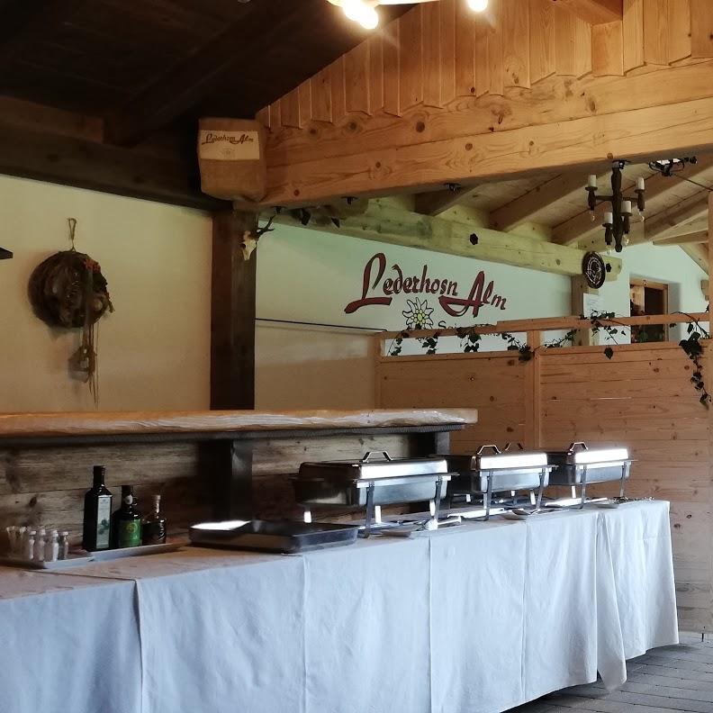 Restaurant "Lederhosn Alm" in Sankt Johann am Walde