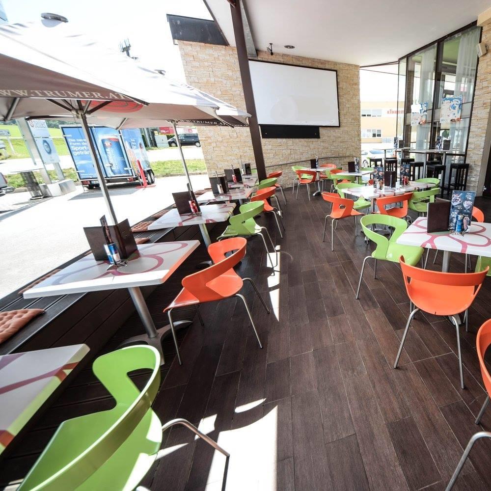 Restaurant "SunSide" in Henndorf am Wallersee