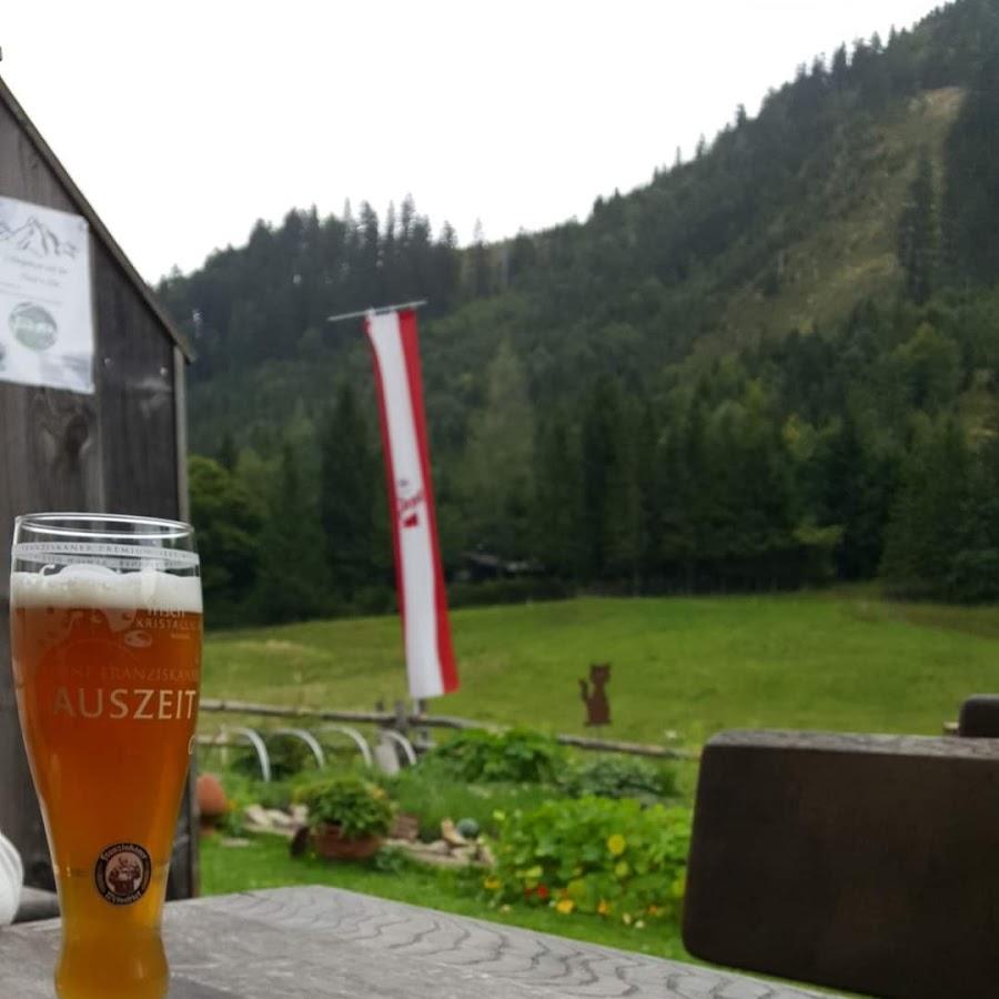 Restaurant "Hatznalm" in Hintersee