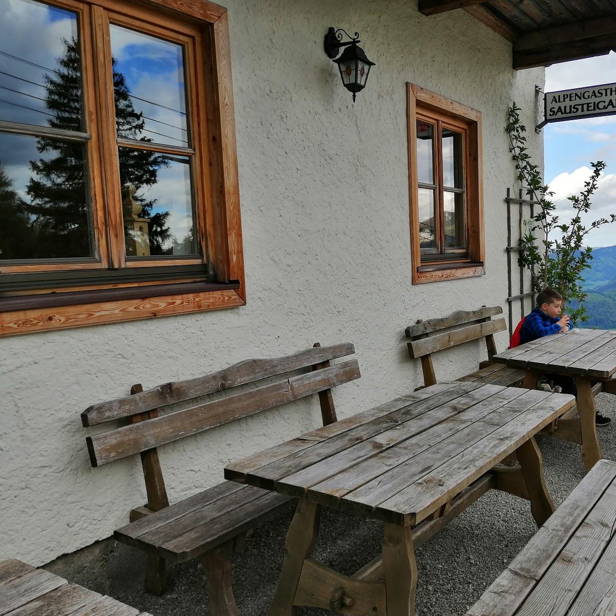 Restaurant "Sausteigalm" in Sankt Gilgen