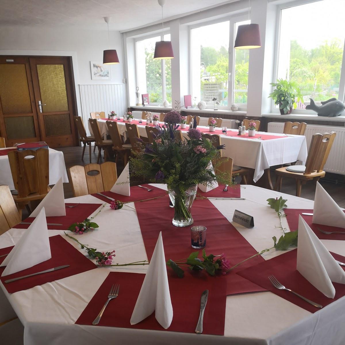 Restaurant "Café & Restaurant Am Waldessaum" in  Rostock