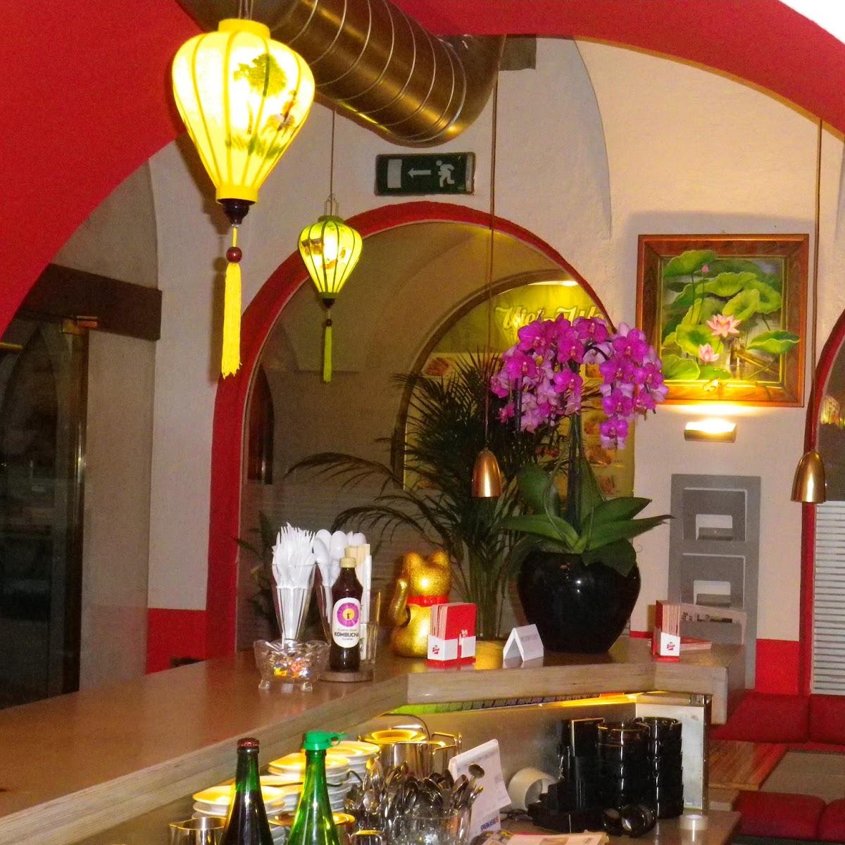 Restaurant "Phung Van Thuc" in Hallein