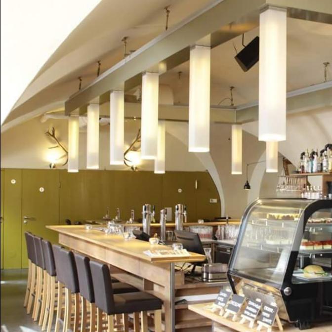 Restaurant "coolinarik in da bar" in Hallein