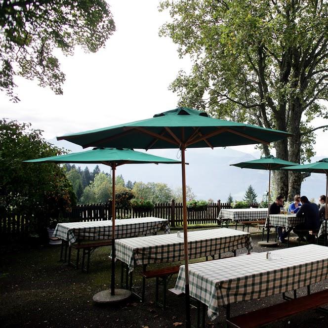 Restaurant "Gasthaus Alpenrose" in Spumberg