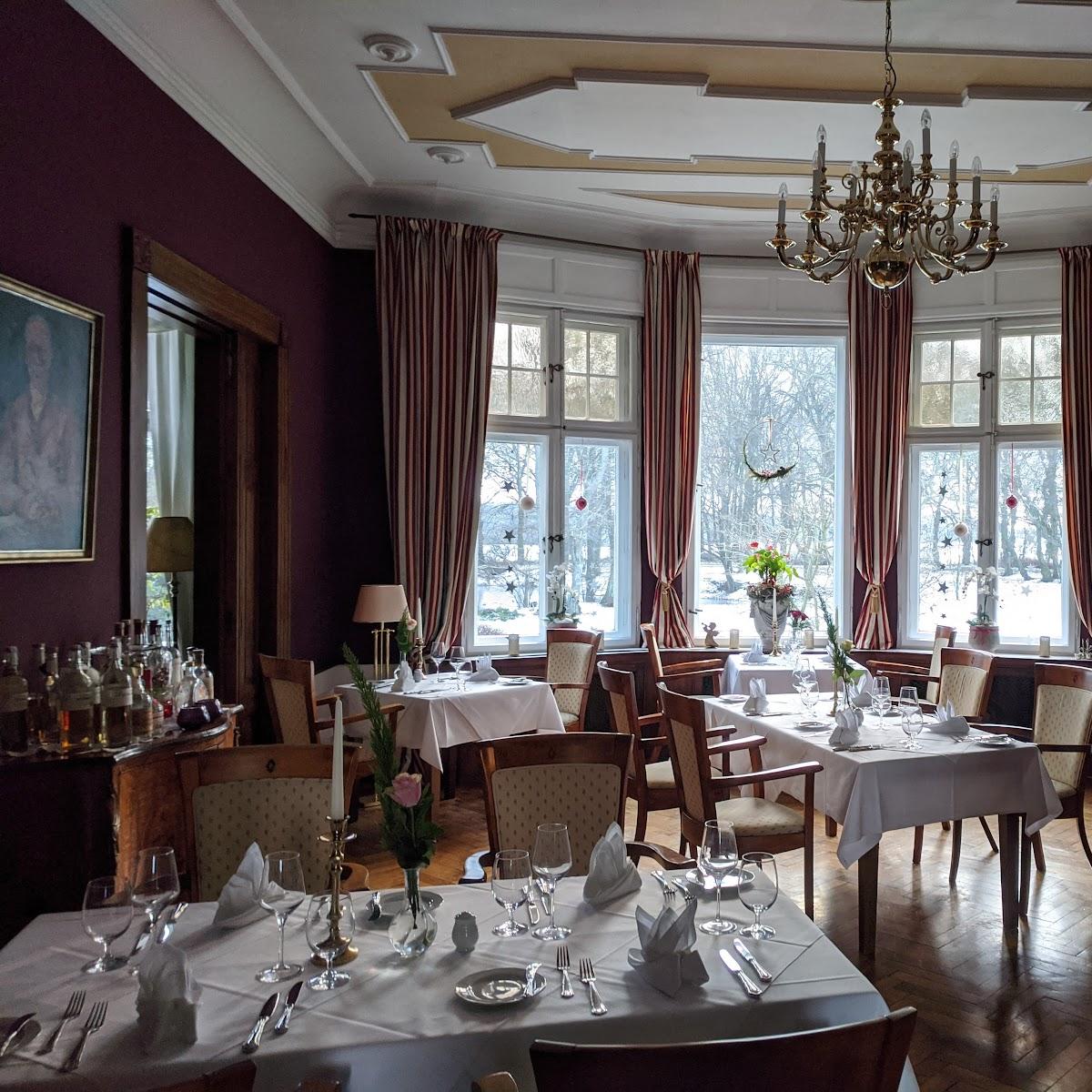 Restaurant "Gutshaus Kubbelkow" in Sehlen