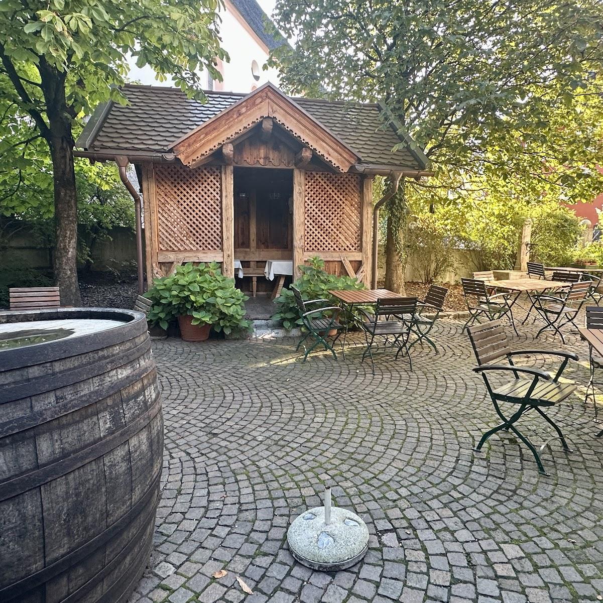 Restaurant "Gasthof Herrnhaus" in Brixlegg