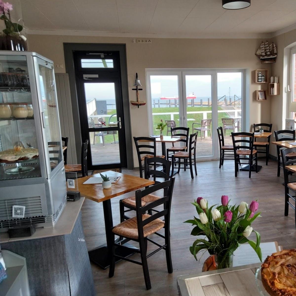 Restaurant "Café & Bistro  Zur Schleuse  Altenbruch" in Cuxhaven