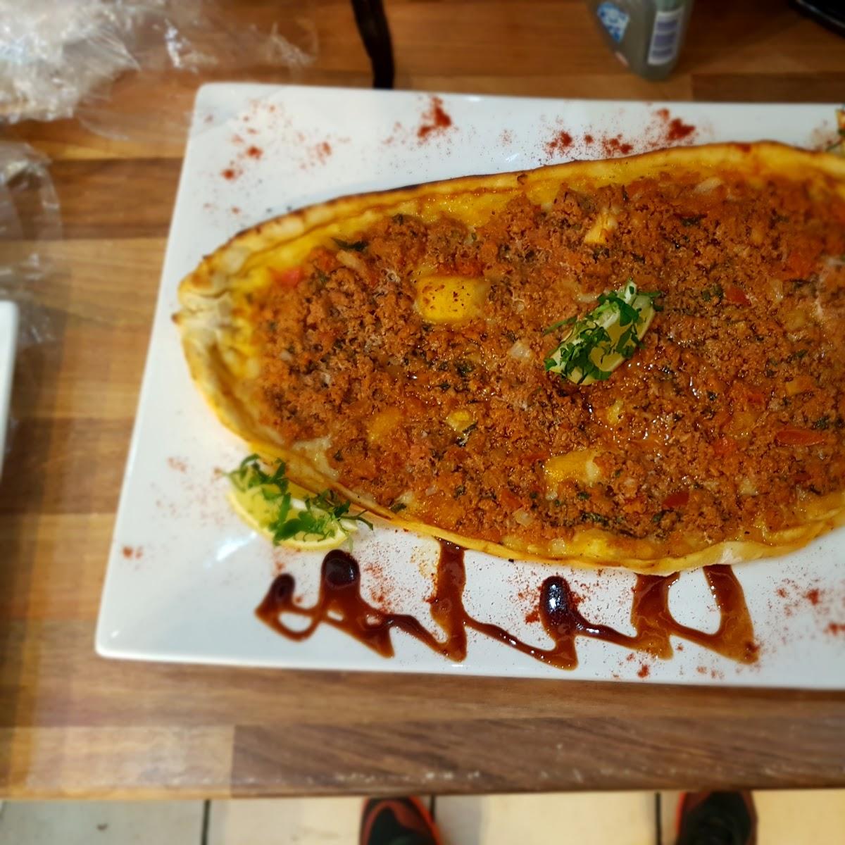 Restaurant "Cedar