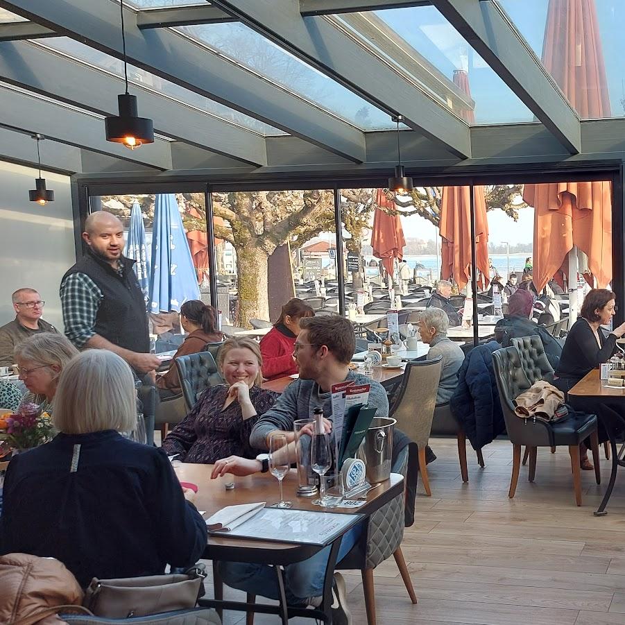 Restaurant "Schiller Chiemsee Cafe" in Prien am Chiemsee