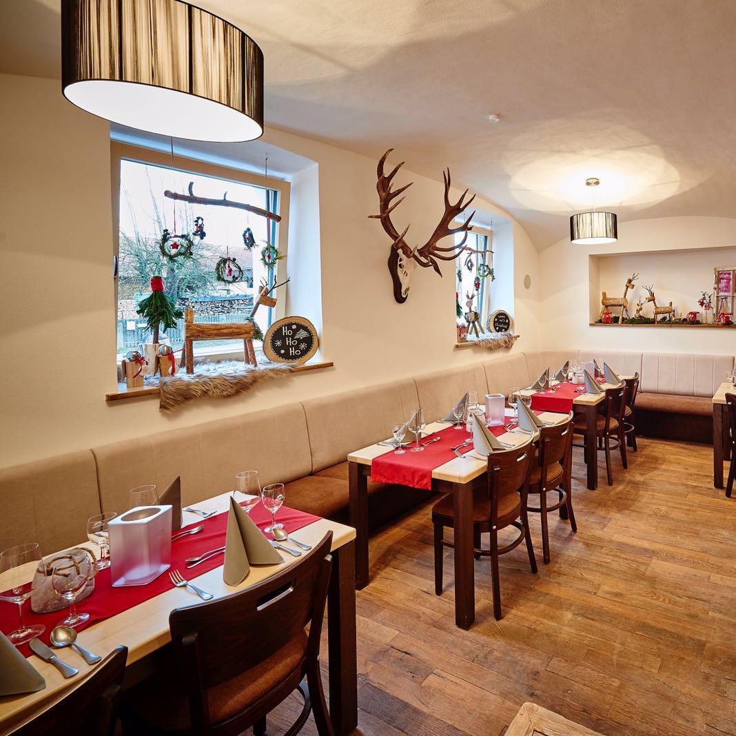 Restaurant "s’Wirtshaus Zum Grafen" in Wallersdorf