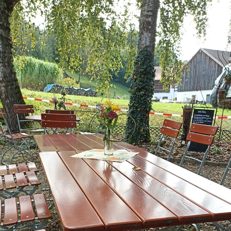 Restaurant "Gasthaus und Biergarten  Zum Johann " in Mamming