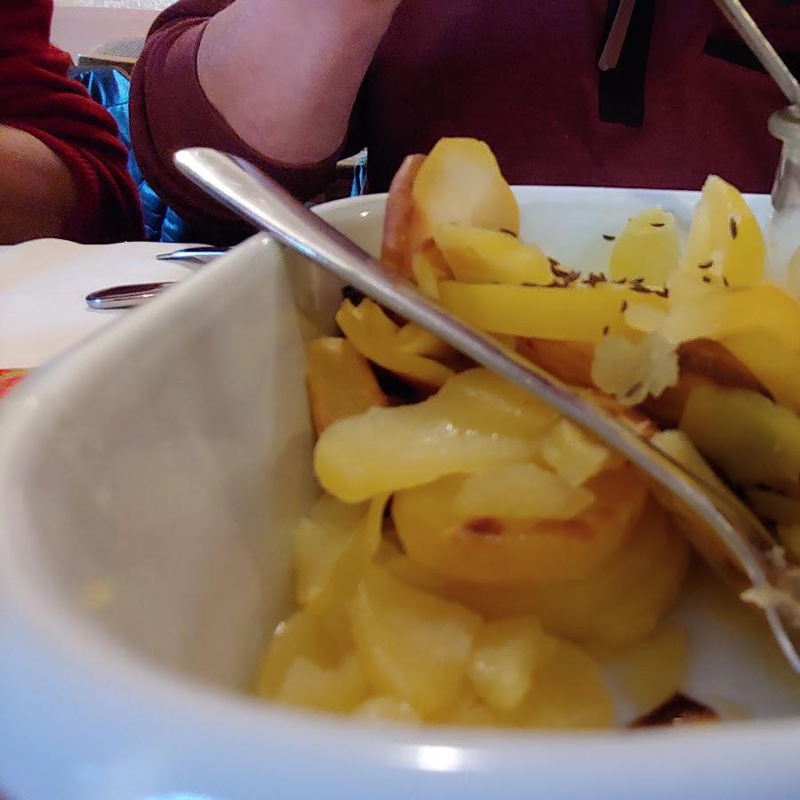 Restaurant "Gasthaus und Biergarten  Zum Johann " in Mamming