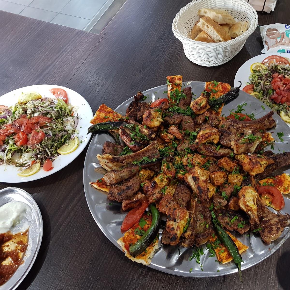 Restaurant "Mangal Evi" in Altena