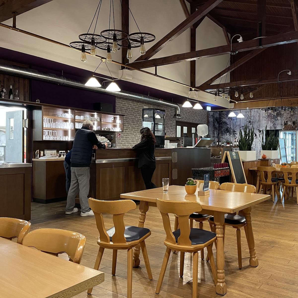 Restaurant "Lucano im Merowinger Hof" in Kirchheim bei München