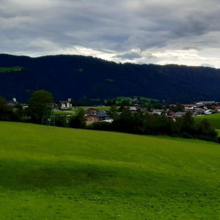 Restaurant "Gasthof Grünholz" in Itter