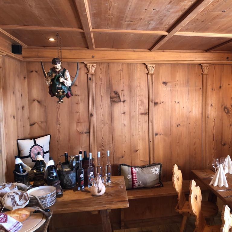 Restaurant "Stoagrubn Hütte" in Salvenberg