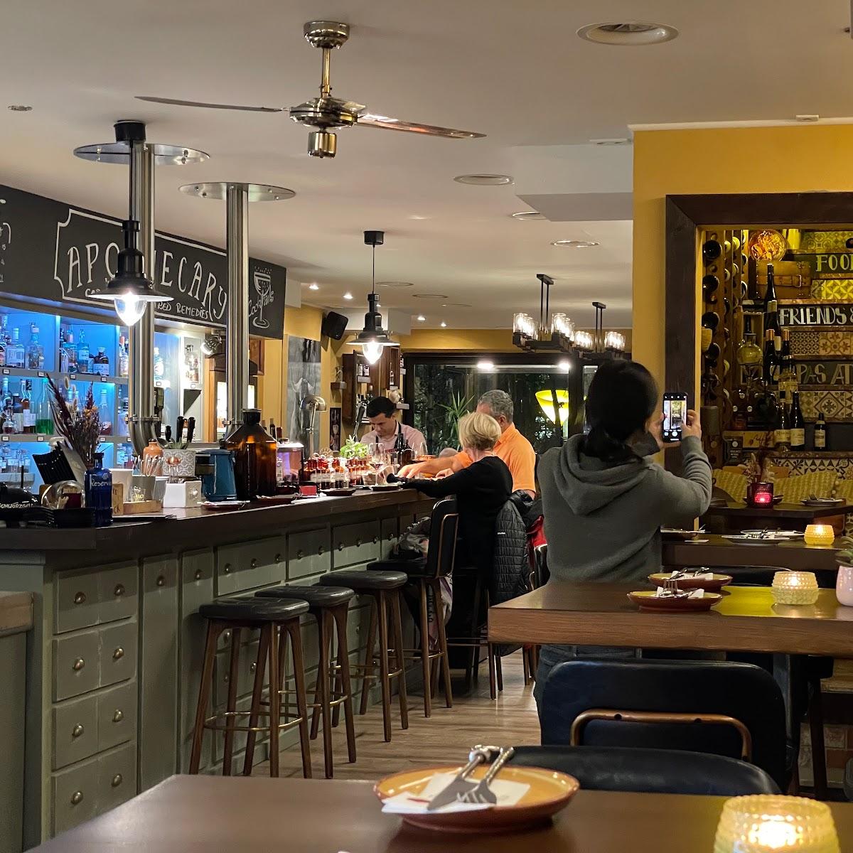 Restaurant "Tapas Atelier" in Kufstein