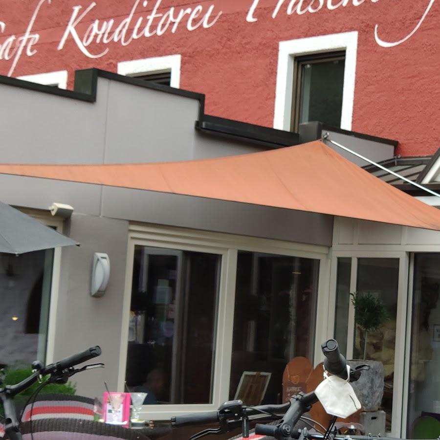Restaurant "Dorf Alm" in Walchsee