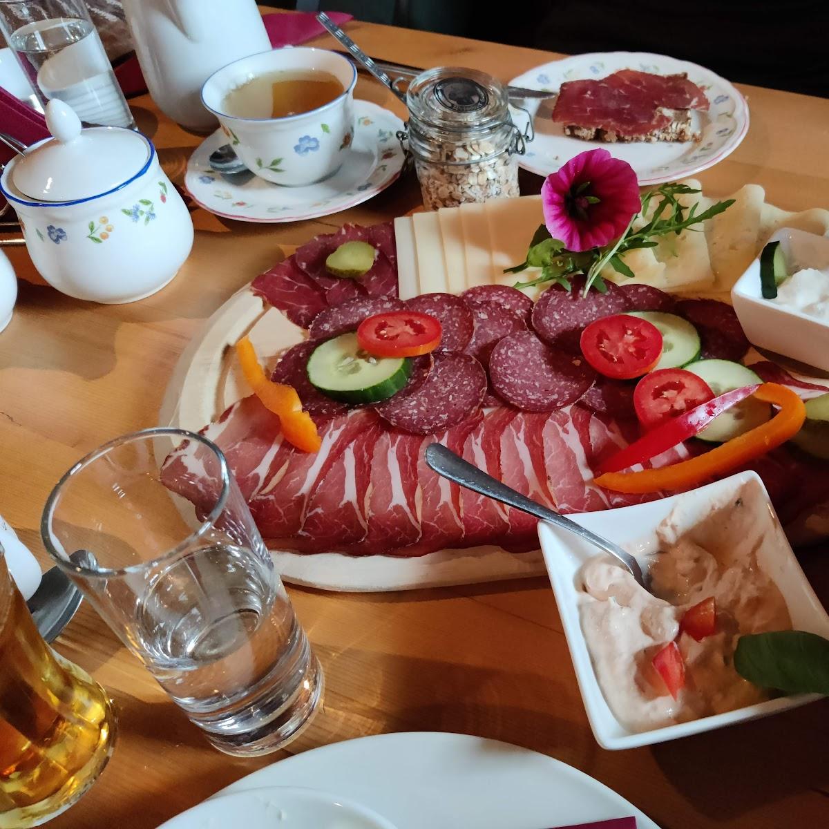 Restaurant "Hinterschießlingalm" in Scheffau am Wilden Kaiser