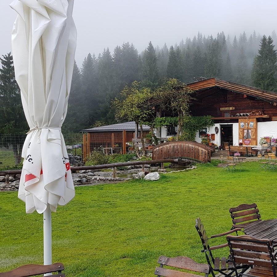 Restaurant "Wochenbrunner Alm" in Ellmau
