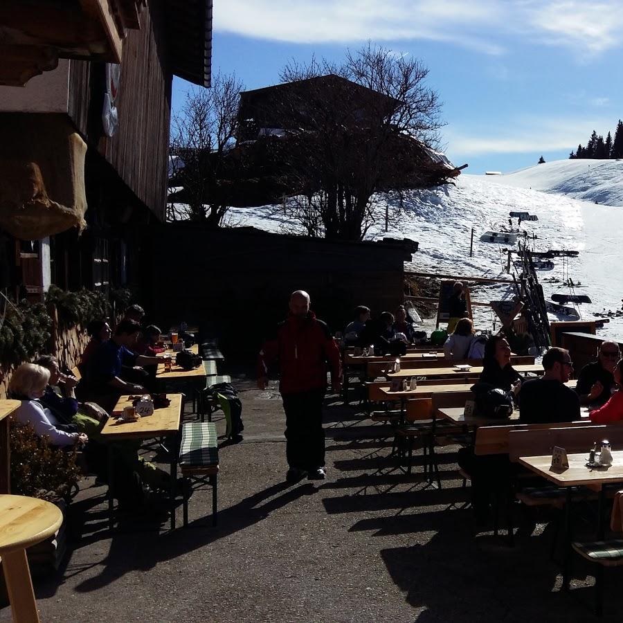 Restaurant "Hollenauer-Kreuz Jausenstation" in Going am Wilden Kaiser