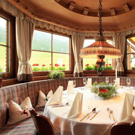 Restaurant "Cafe - Restaurant - Wastlhof  - Tirol" in Westendorf