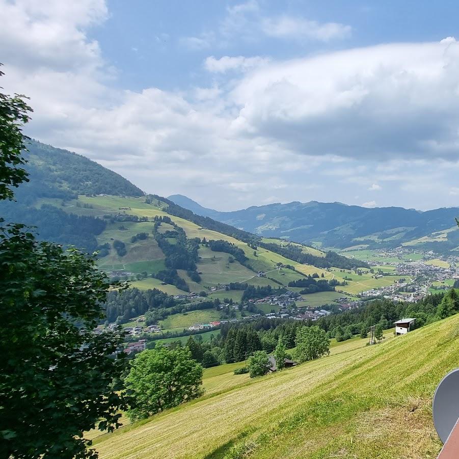 Restaurant "Bergschenke Krin" in Kirchberg in Tirol