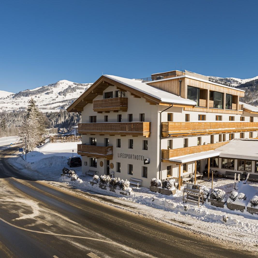 Restaurant "Lifesporthotel Hechenmoos" in Aurach bei Kitzbühel