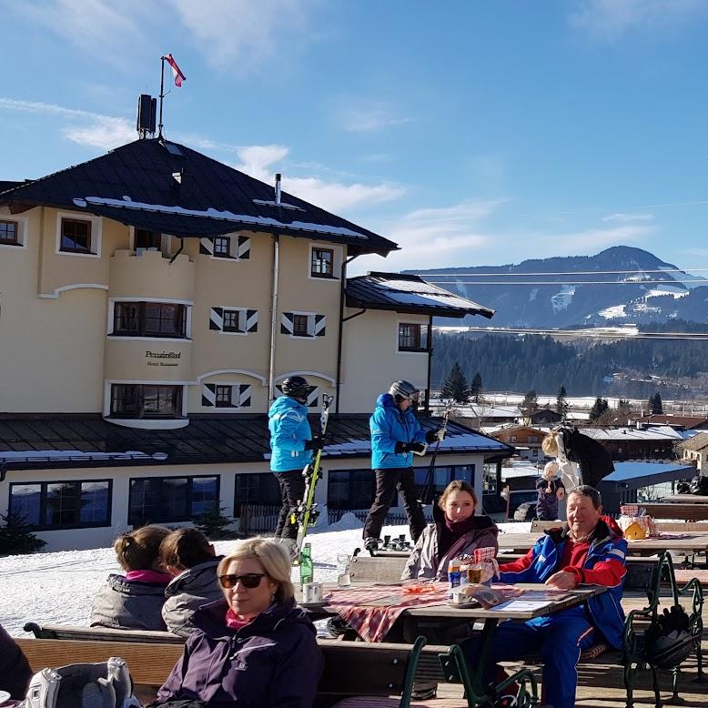 Restaurant "Liftradl - die Skihütte" in Oberndorf in Tirol