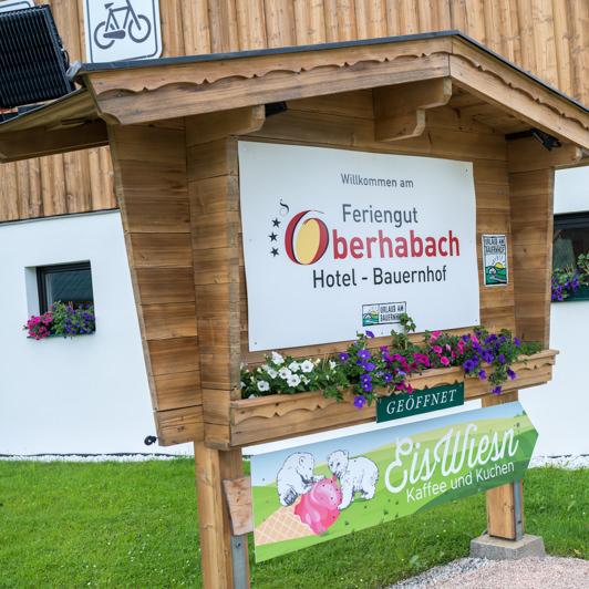 Restaurant "1. Tiroler EisWiesn" in Kirchdorf in Tirol