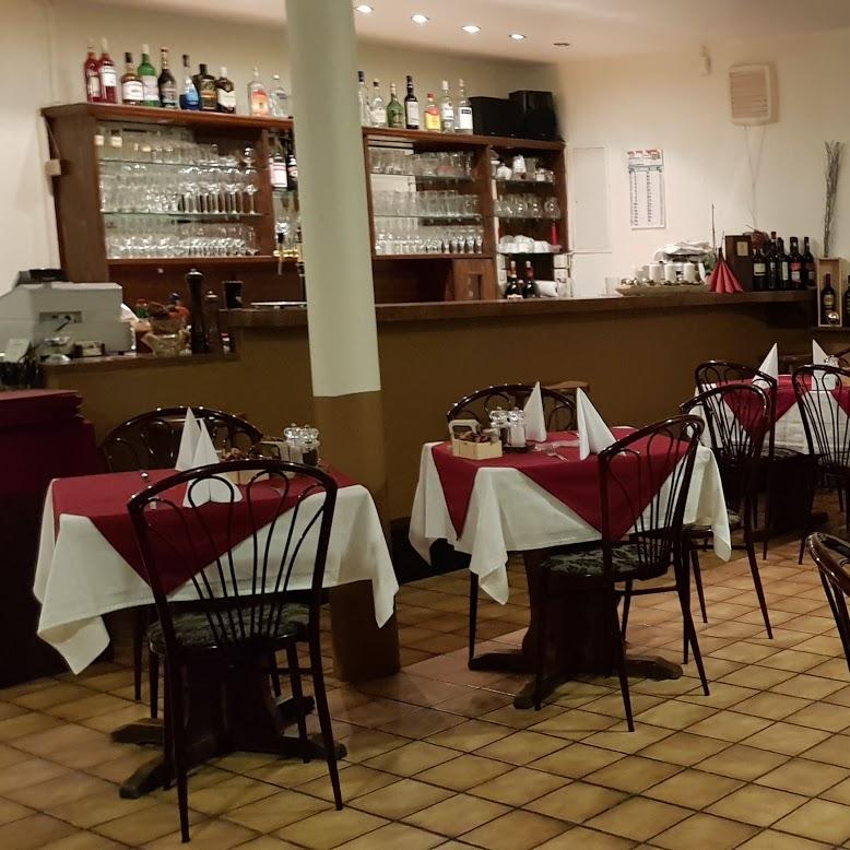 Restaurant "PIZZERIA TONI" in  Taunus