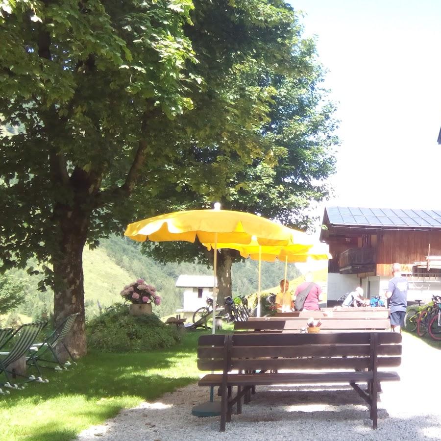 Restaurant "Alpengasthaus Burgeralm" in Fieberbrunn
