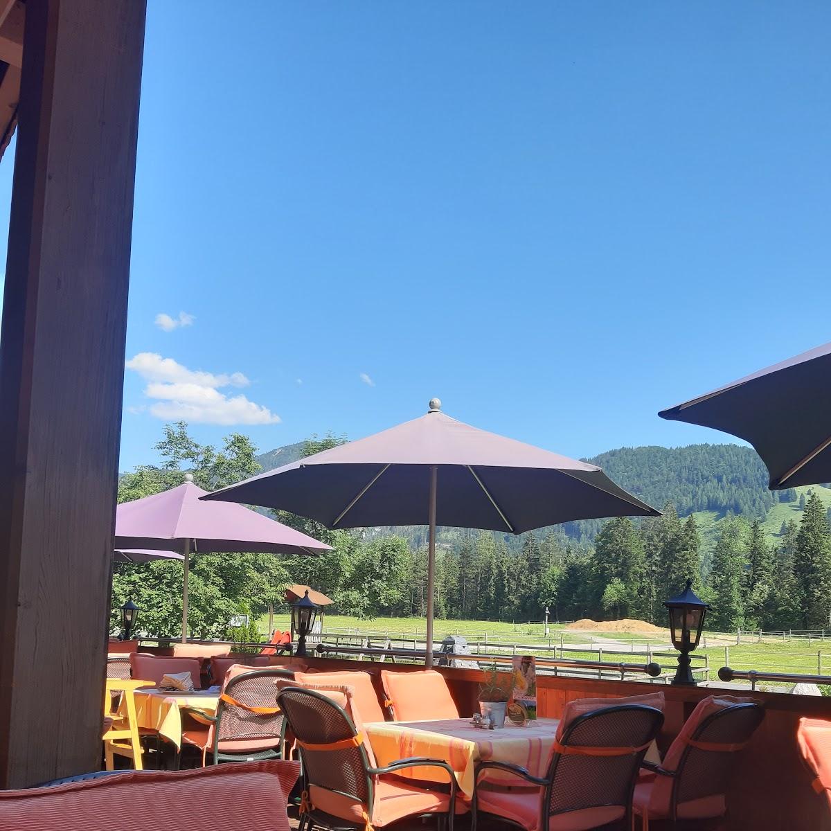 Restaurant "Strasserwirt Gasthaus- Restaurant-Reitschule" in Sankt Ulrich am Pillersee