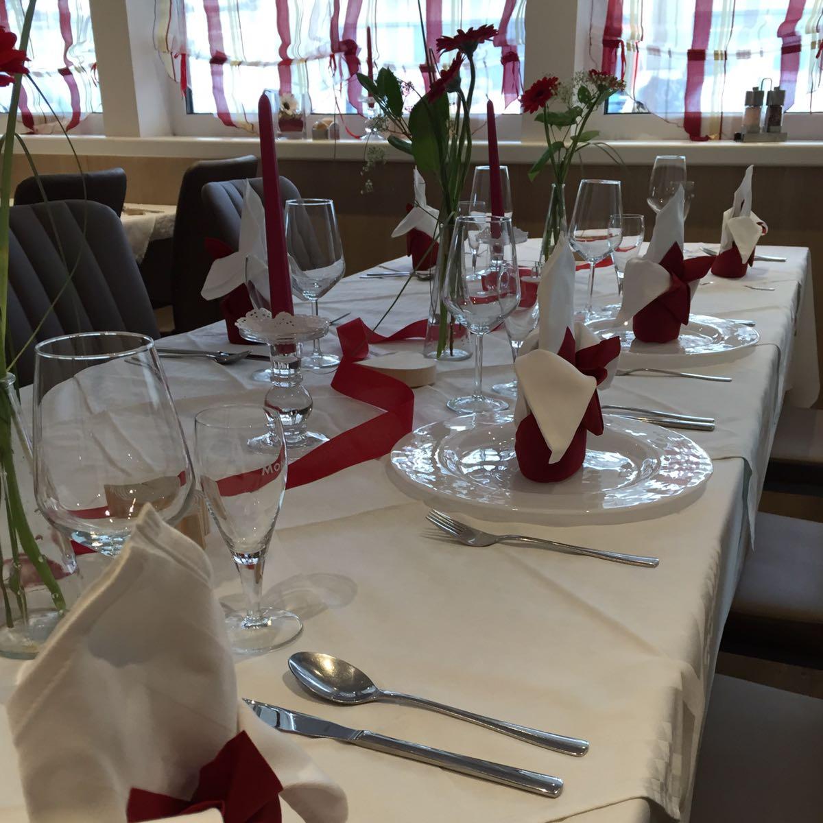 Restaurant "Cafe Restaurant Pizzeria P 202" in Hatting