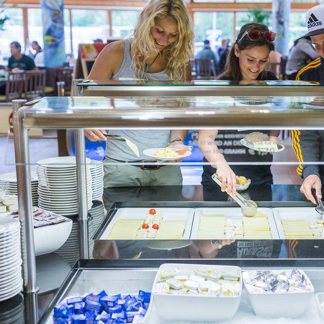 Restaurant "Lakeside Restaurant" in Ötztal Bahnhof