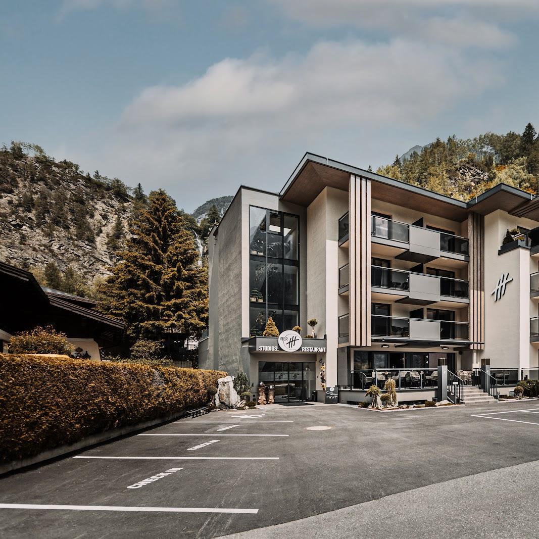 Restaurant "VIER Studios & Restaurant" in Huben