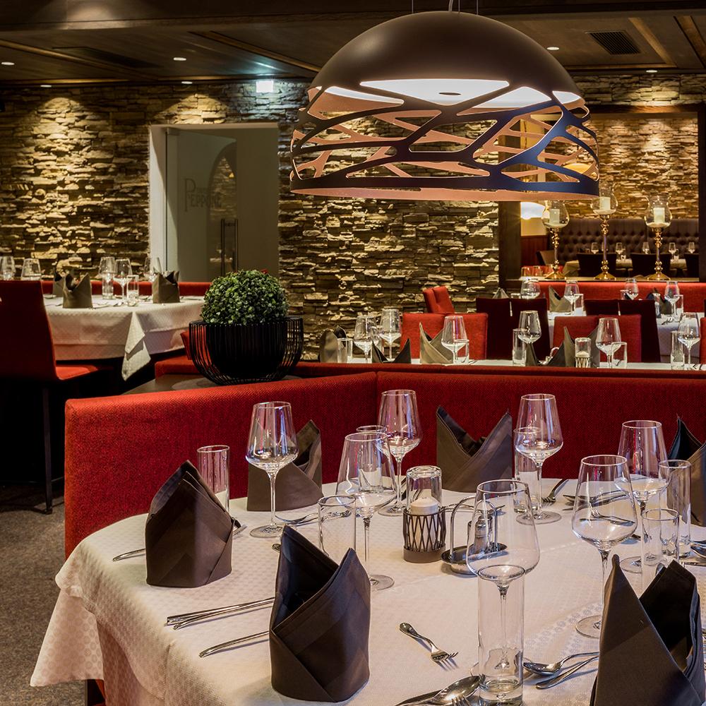 Restaurant "Pizzeria Don Camillo" in Oberlängenfeld