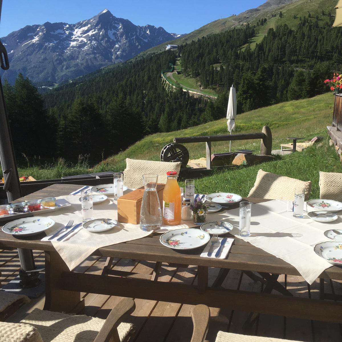 Restaurant "Almwirtschaft Gampe Thaya" in Sölden