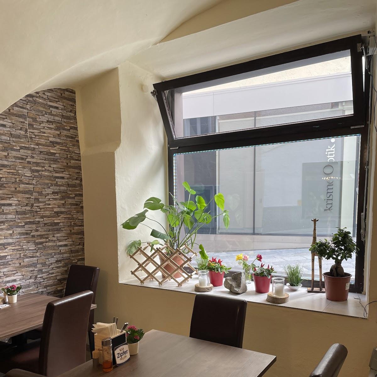 Restaurant "Where Is Basilico Restaurant" in Gemeinde Imst