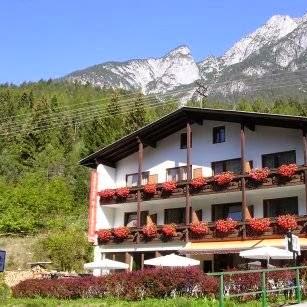 Restaurant "Gasthof Pension Wiesenruh" in Nassereith