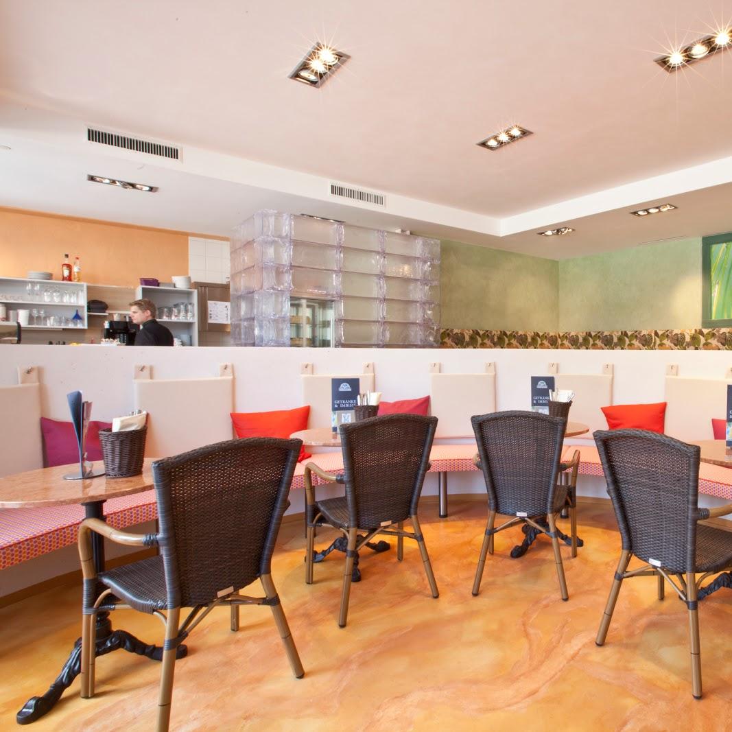 Restaurant "Pitz Park Restaurant" in Wenns