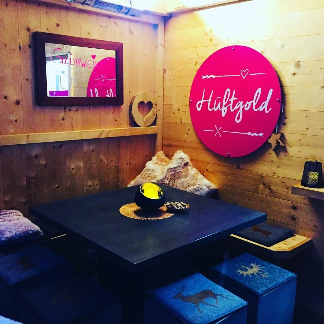 Restaurant "Hüftgold Imbiss" in Ladis