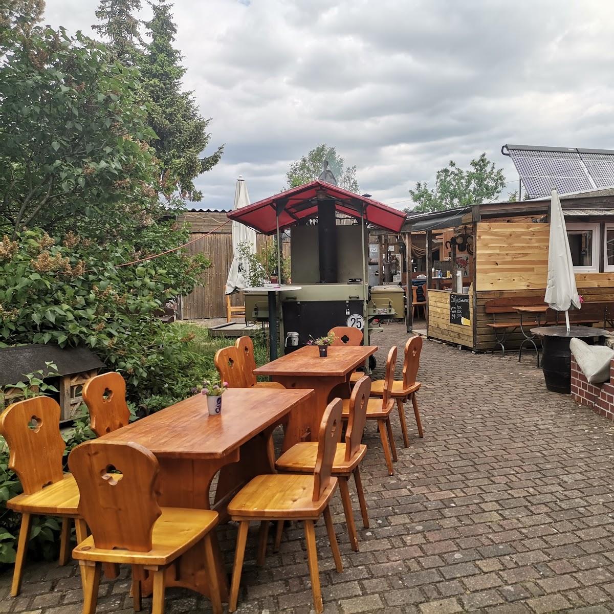 Restaurant "Café & Weinstube Lindemann" in Tettau