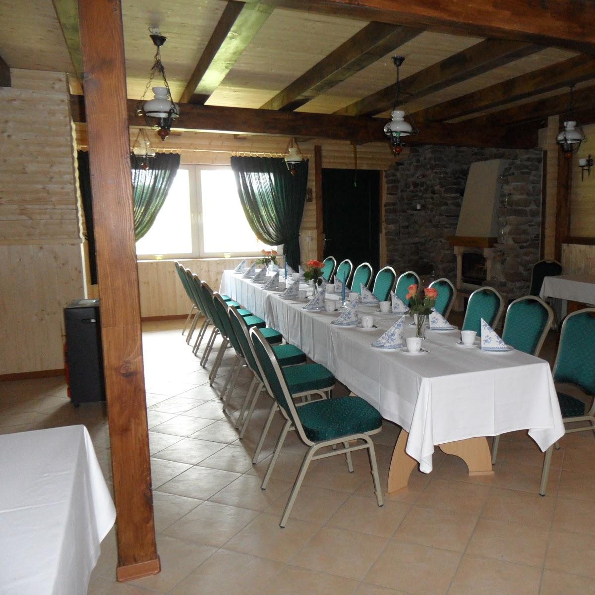 Restaurant "Flieges Hofschänke" in Schenkendöbern