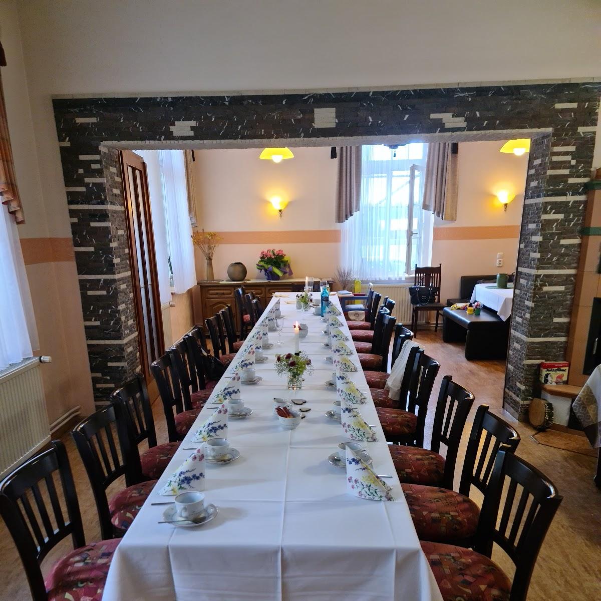 Restaurant "Gasthaus In den Bergen" in Luckaitztal