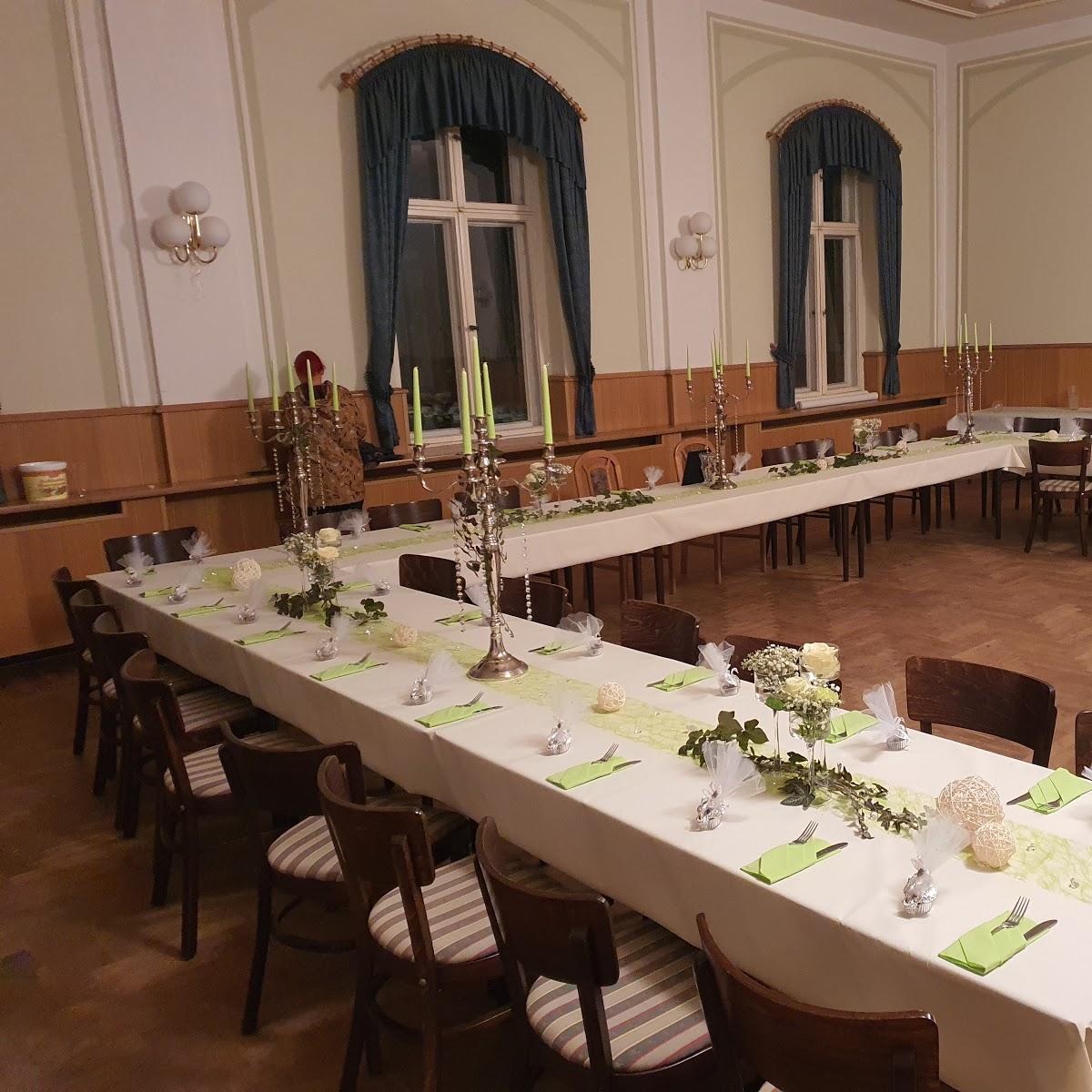 Restaurant "Im Krug zum grünen Kranze" in Luckaitztal