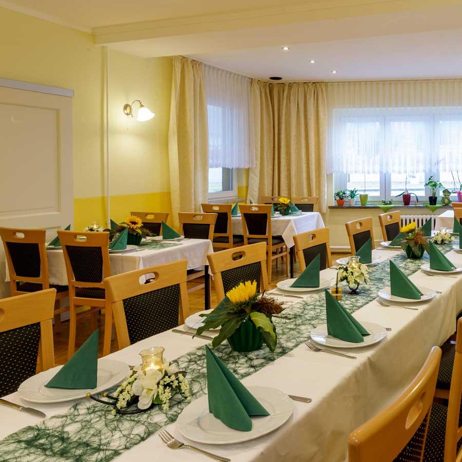 Restaurant "Gasthof  Zum Schwarzen Adler  - René Ecknig" in Uebigau-Wahrenbrück