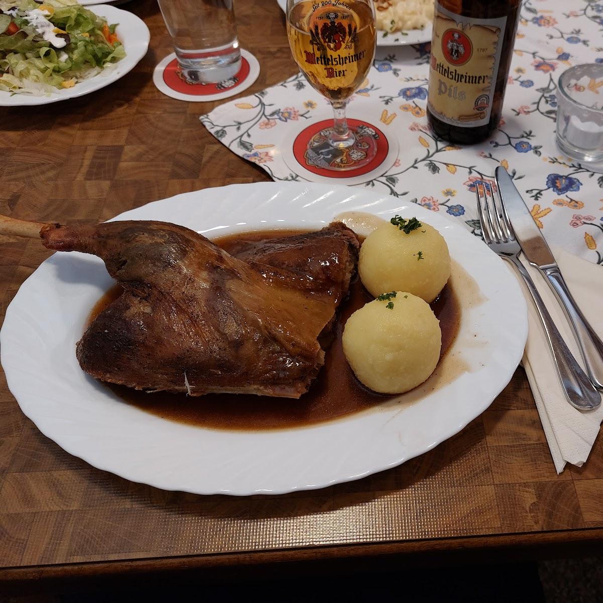 Restaurant "Zum goldenen Stern Windischhausen" in Treuchtlingen