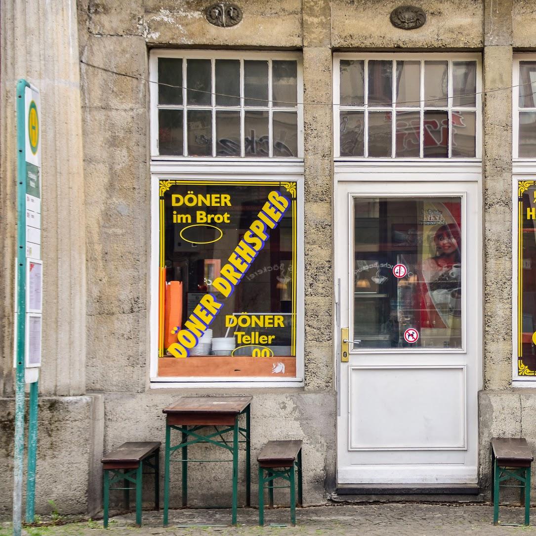 Restaurant "Vis a Vis Dönerladen unter S-Bahnhof Babelsberg" in Potsdam