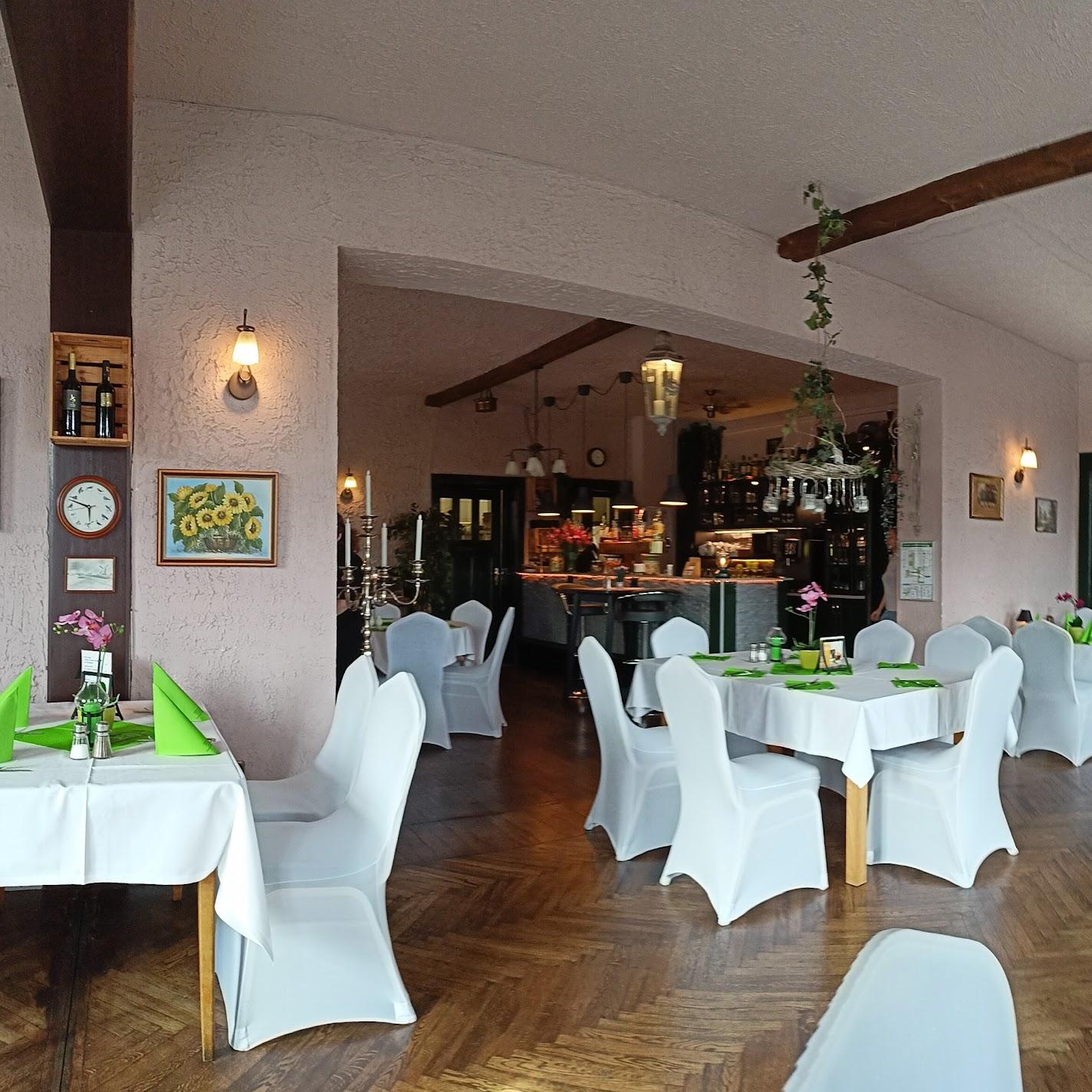 Restaurant "Zum Deutschen Haus Ahrensdorf" in Ludwigsfelde